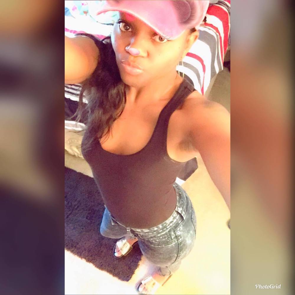 Meet your Posher, Eboni